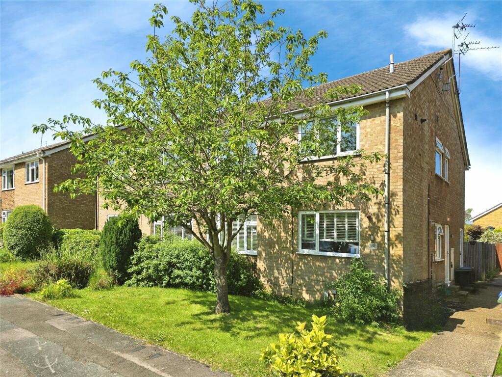 2 bedroom for sale in Blackmoor Wood, Ascot, Berkshire, SL5