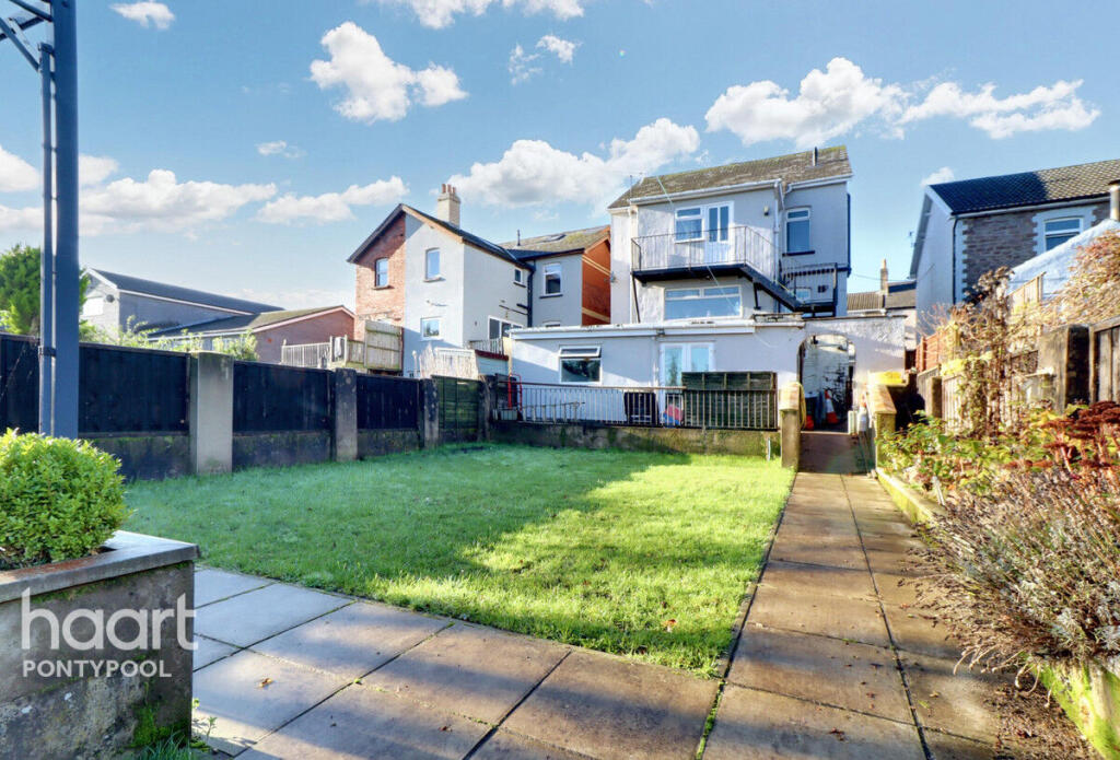 Main image of property: Commercial Street, Pontypool