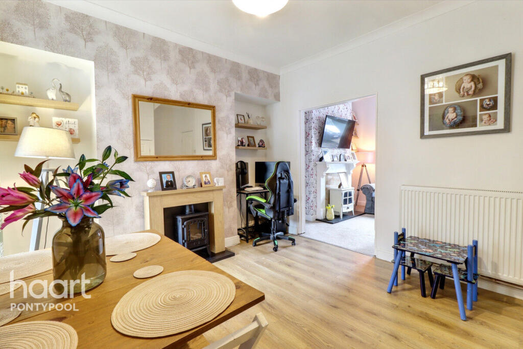 Main image of property: Commercial Street, Pontypool