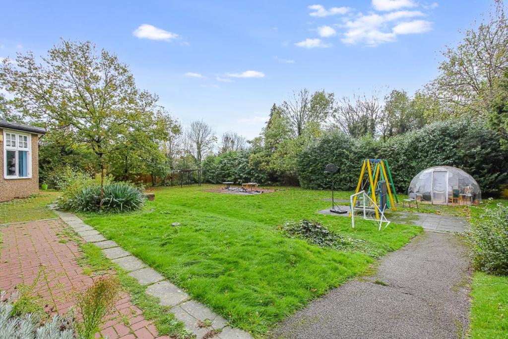 Industrial development for sale in Kingsdowne Road & Chamberlain Way