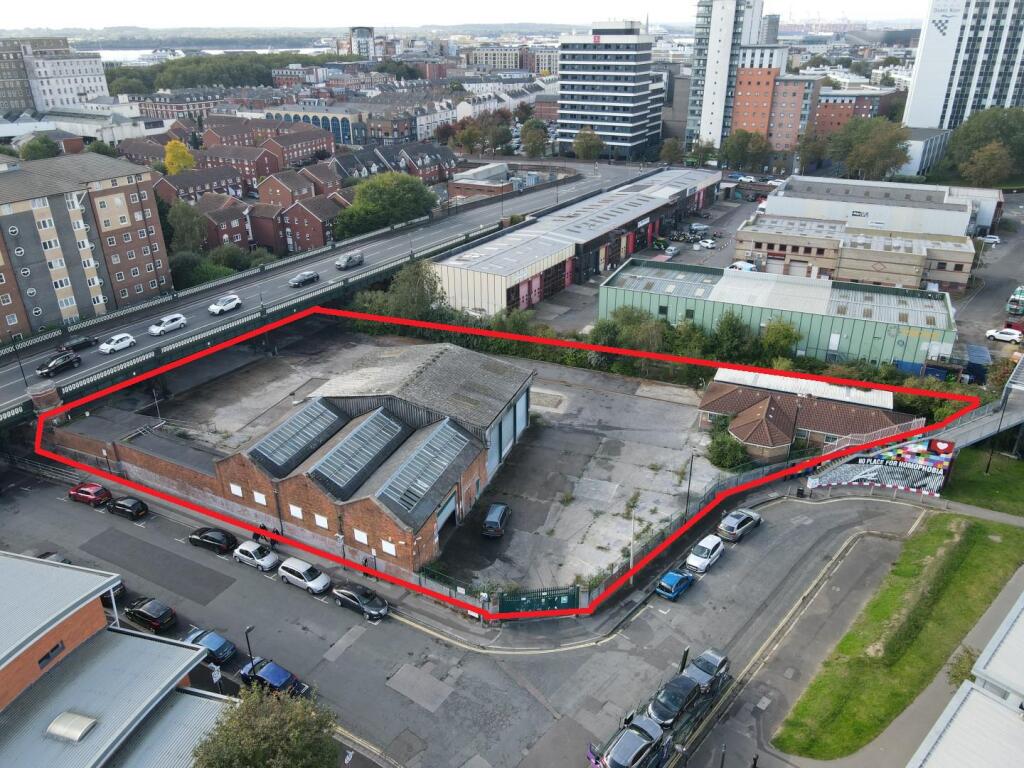 Main image of property: Royal Crescent Road, Southampton SO14