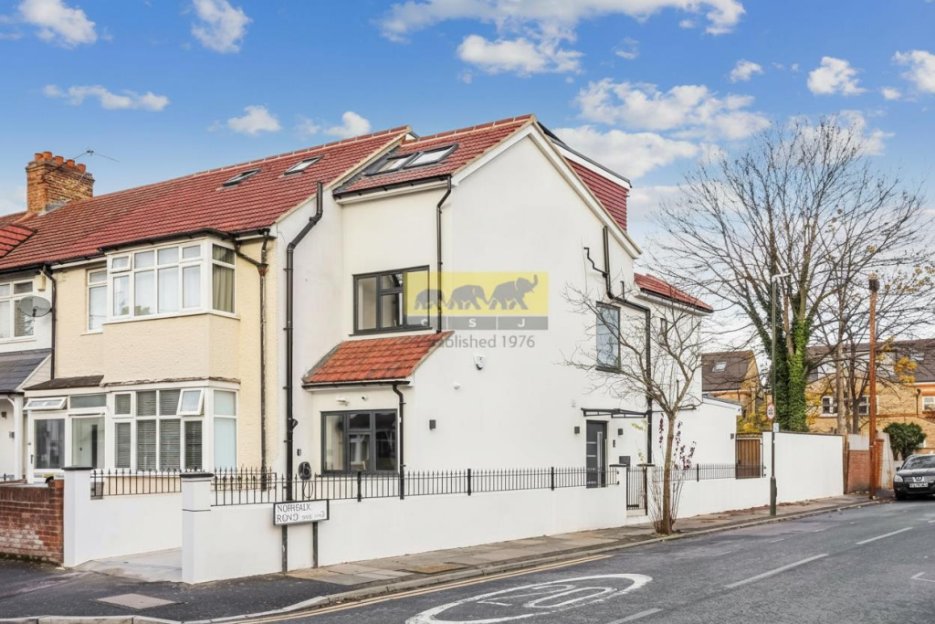 Main image of property: Norfolk Road, Colliers Wood, London SW19 2HE