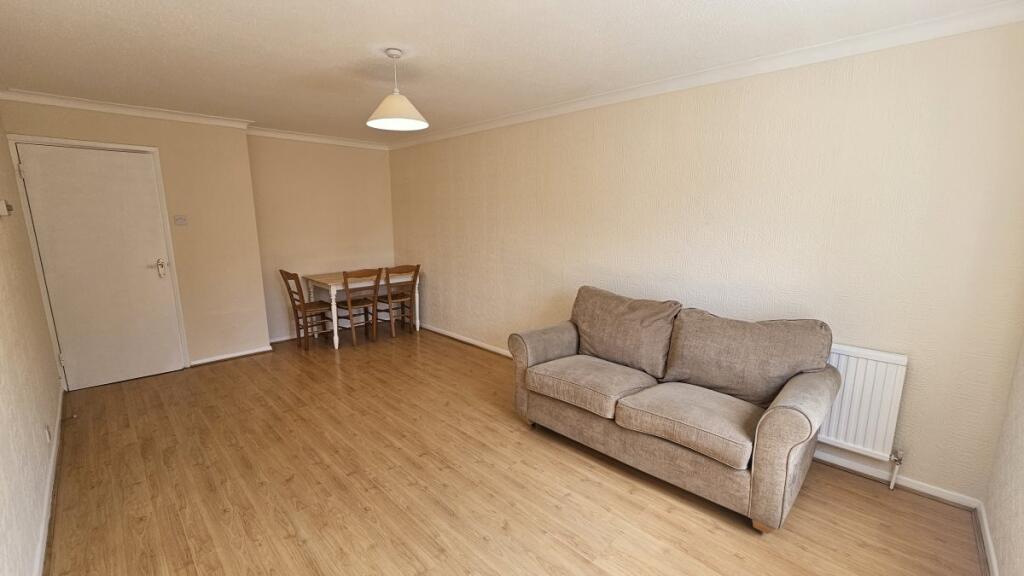 Main image of property: St Pauls Close, Ealing Common