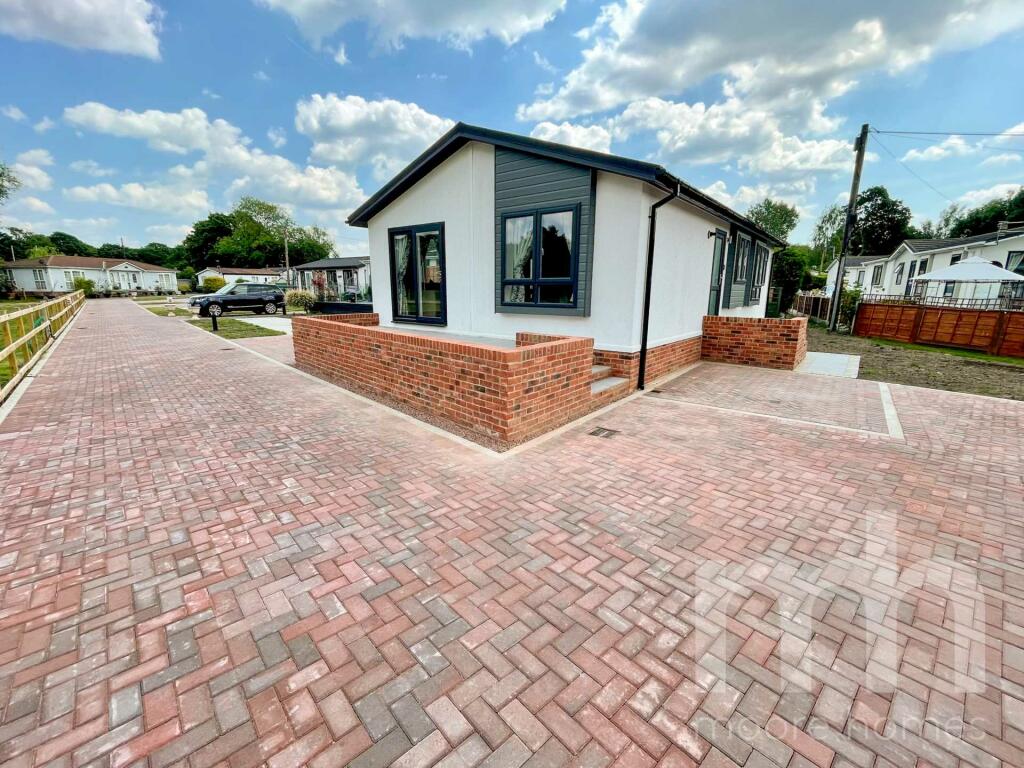 2 bedroom park home for sale in CHESTERS CROFT, SPATH LANE EAST