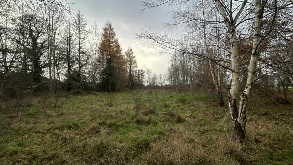 Main image of property: Land NW of 11-12 Mansefield Park
