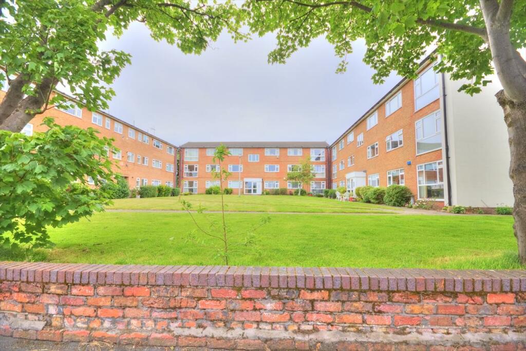 2 bedroom flat for sale in Nicholas Road, Liverpool, L23