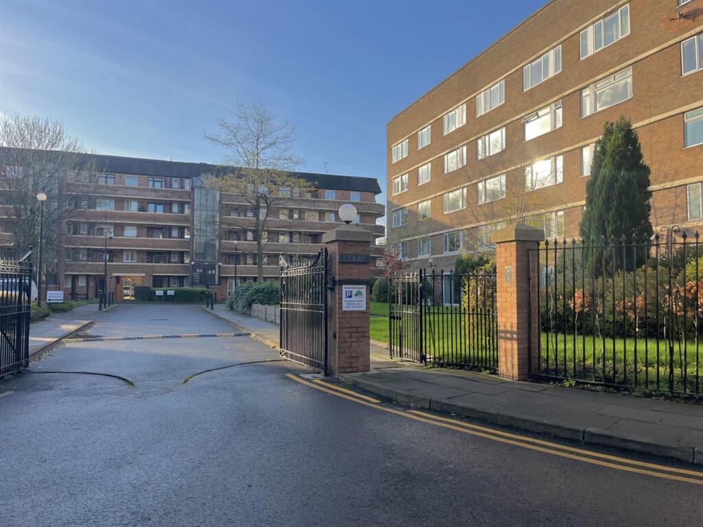 Main image of property: Minster Court, Liverpool