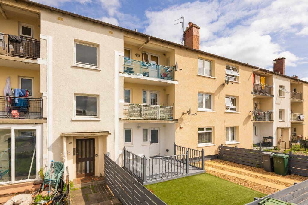 Main image of property: 20D Niddrie Mill Crescent, Edinburgh EH15 3ET