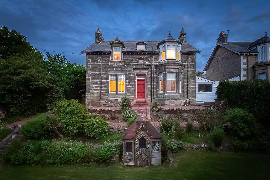Main image of property: St Ronans, Dundas Street, Bo'ness, EH51
