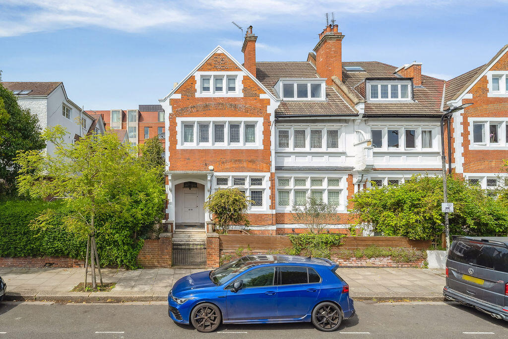Main image of property: Kidderpore Gardens, NW3