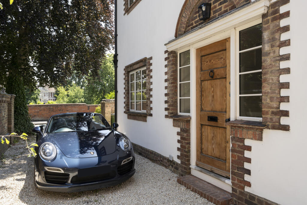 Main image of property: Kidbrooke Gardens, Blackheath Village SE3