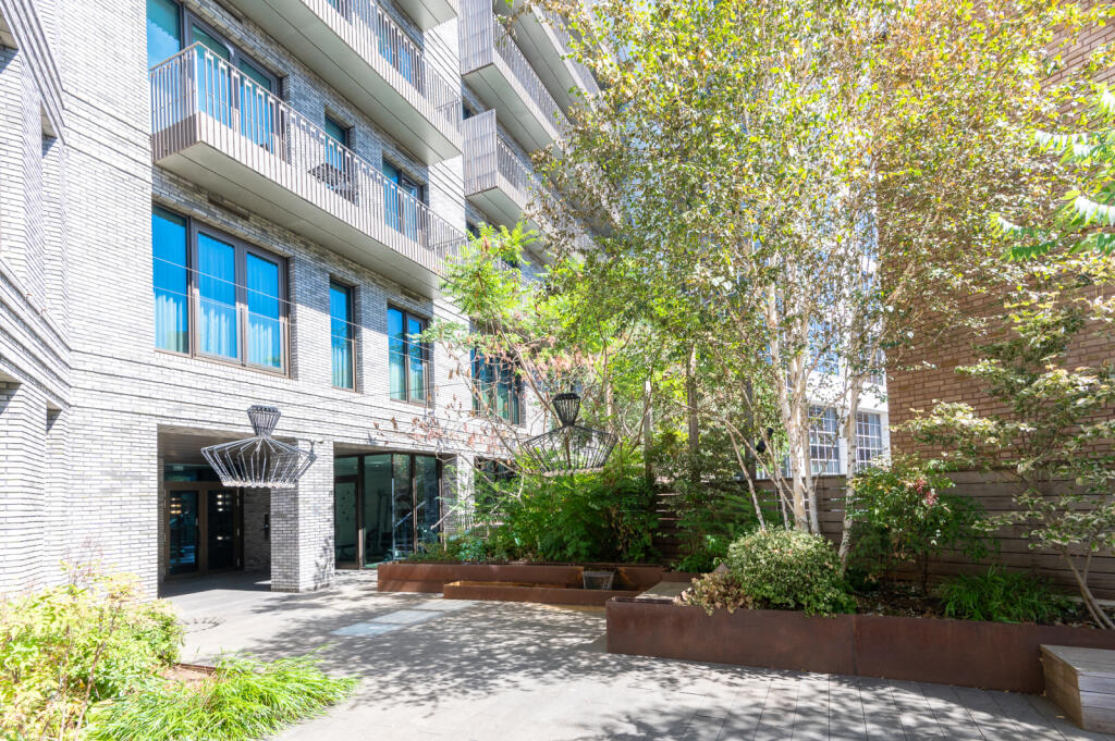 Main image of property: Victoria Street, Westminster, SW1H