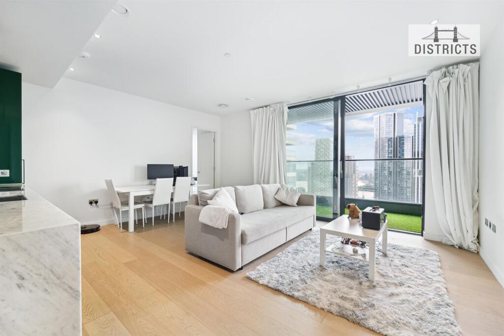 Main image of property: The Wardian, 2 Wards Place, E14