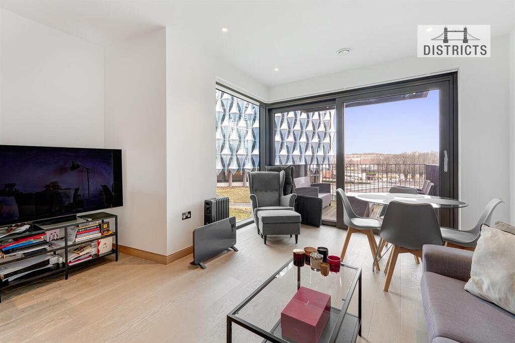 Main image of property: Legacy Building, Embassy Gardens, SW11