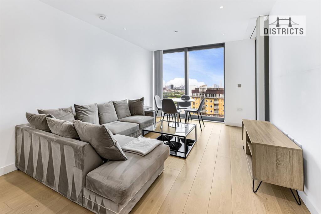 Main image of property: Landmark Pinnacle, 10 Marsh Wall, E14
