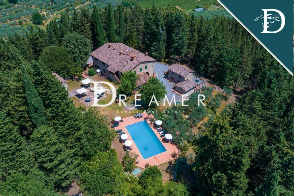 12 bedroom villa for sale in Tuscany, Florence, Greve in Chianti, Italy