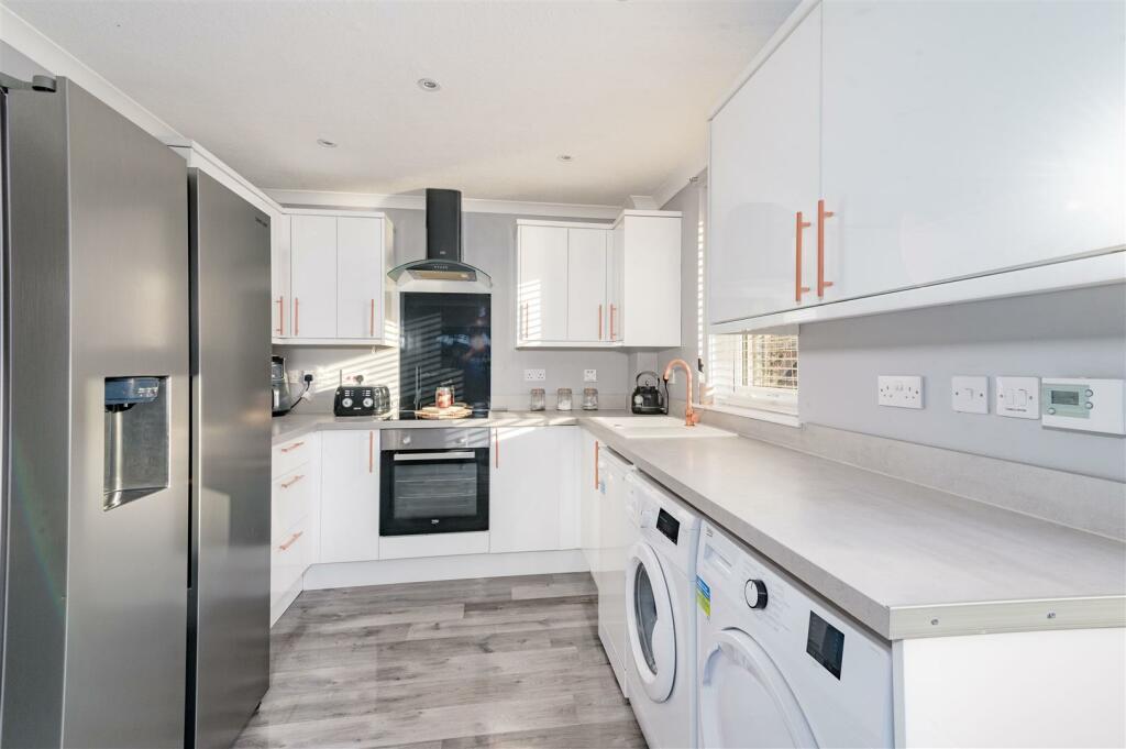 Additional property image - Tranent Gardens, Dundee