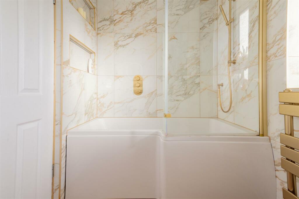 Additional property image - Tranent Gardens, Dundee