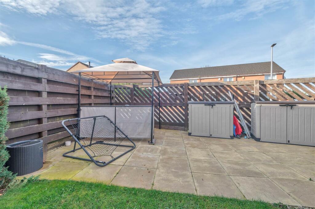 Additional property image - Tranent Gardens, Dundee