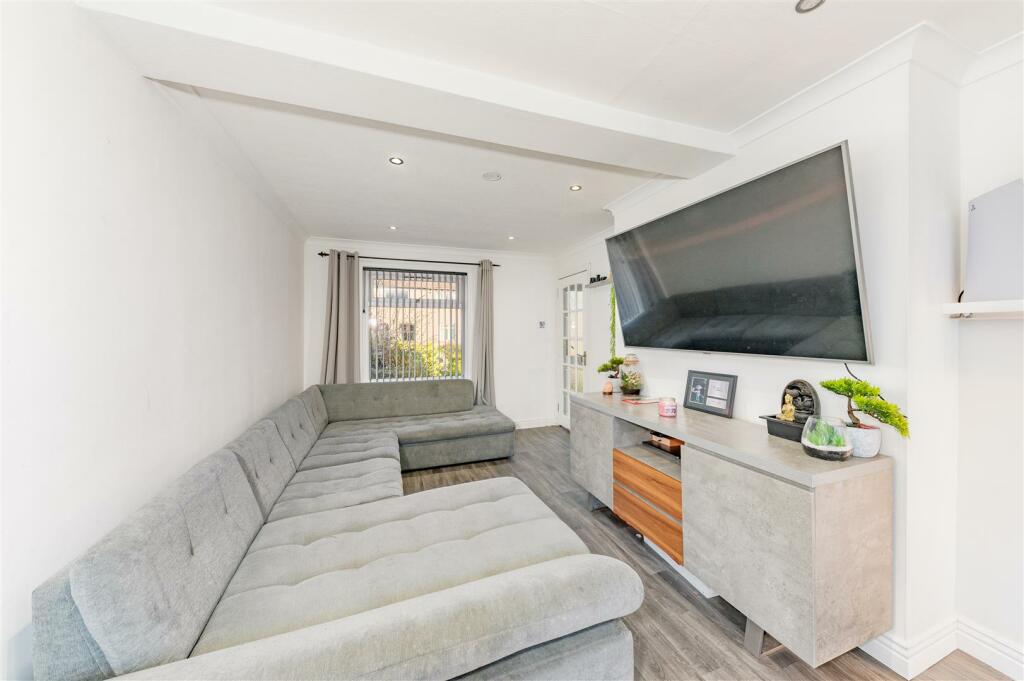 Additional property image - Dundas Park, Brechin