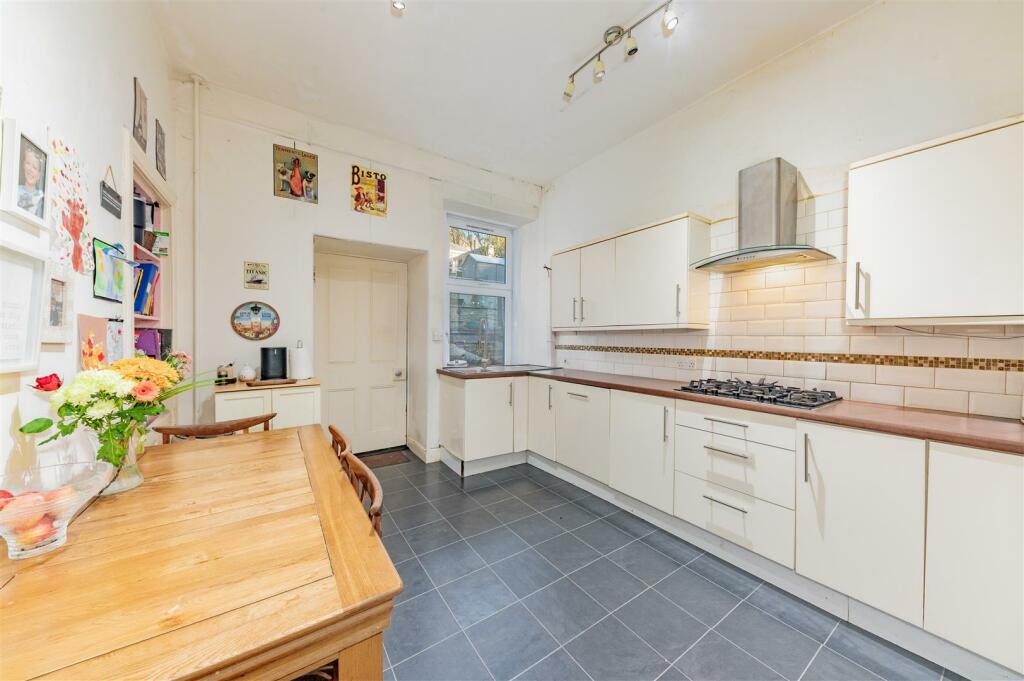 Additional property image - Albany Terrace, Dundee