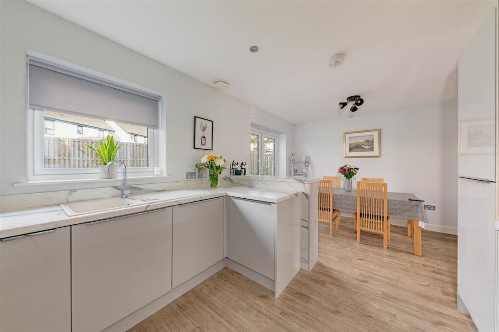 Additional property image - Grayburn Place, Dundee