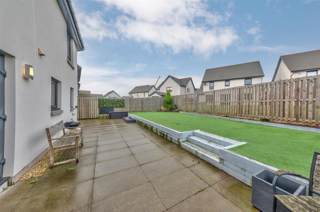 Additional property image - Grayburn Place, Dundee