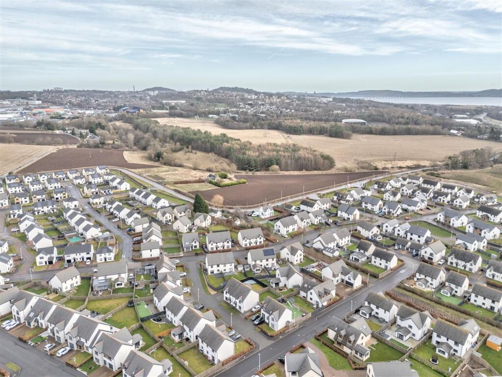 Additional property image - Grayburn Place, Dundee