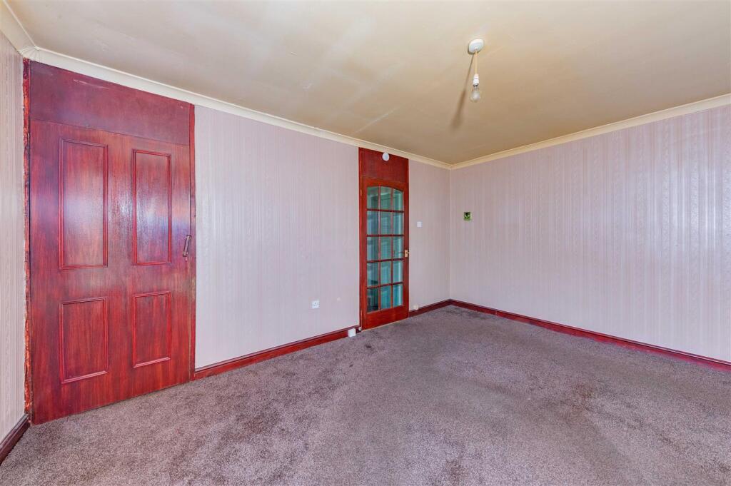 Additional property image - Yarrow Terrace, Dundee
