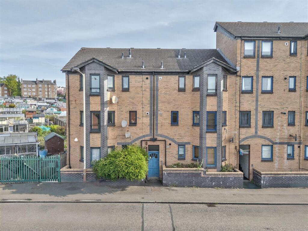 Main image of property: Tannadice Street, Dundee