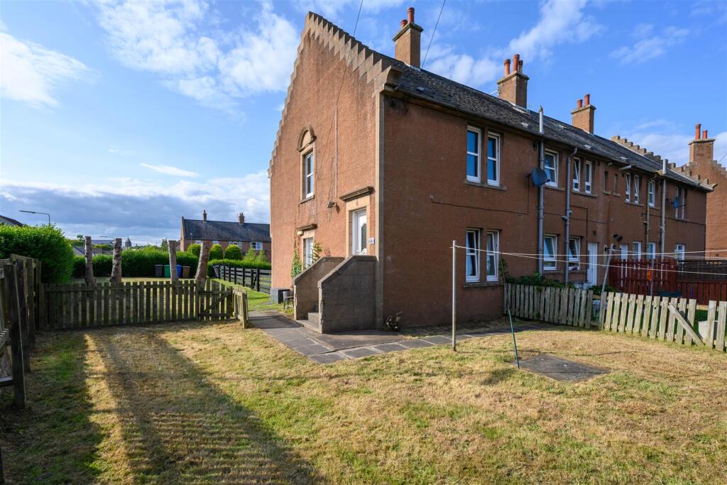 Main image of property: Lochside Gardens, Tayport
