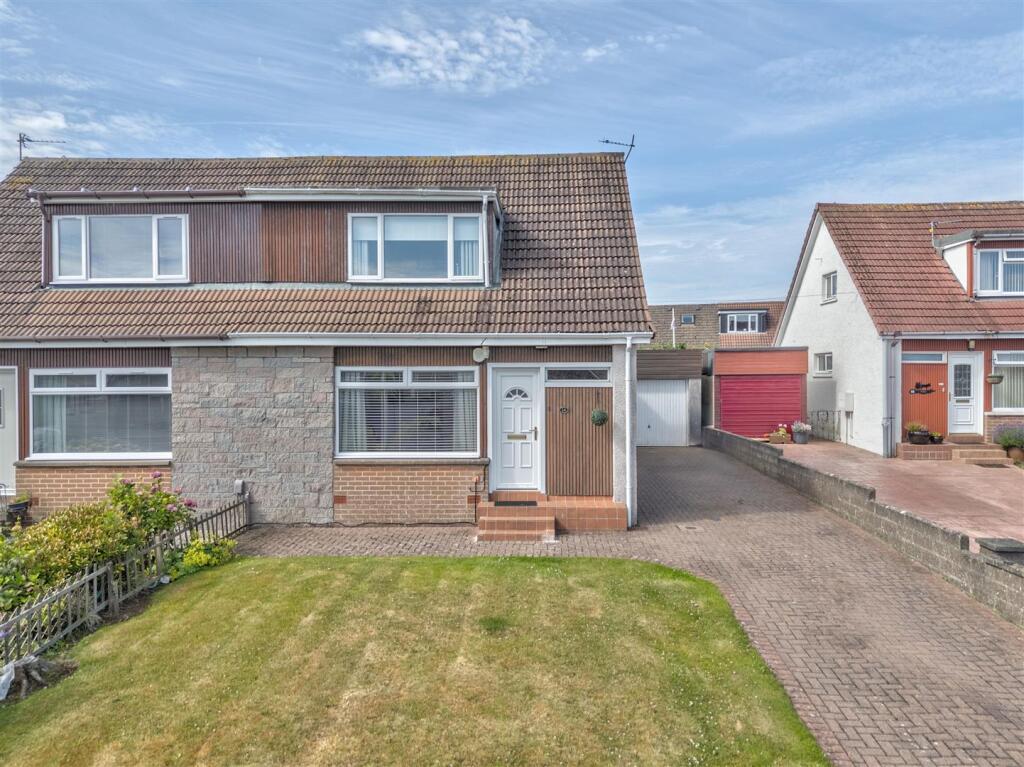 Main image of property: Kennoway Place, Broughty Ferry