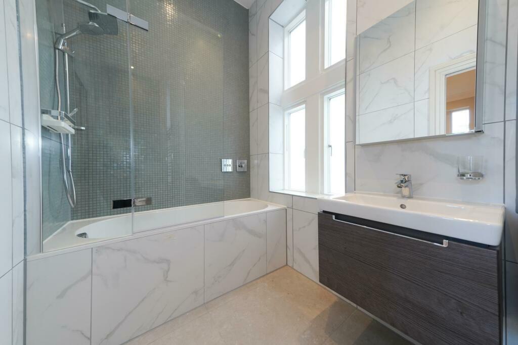 Additional property image - Milverton Hall, Milverton, Leamington Spa, Warwickshire, CV32