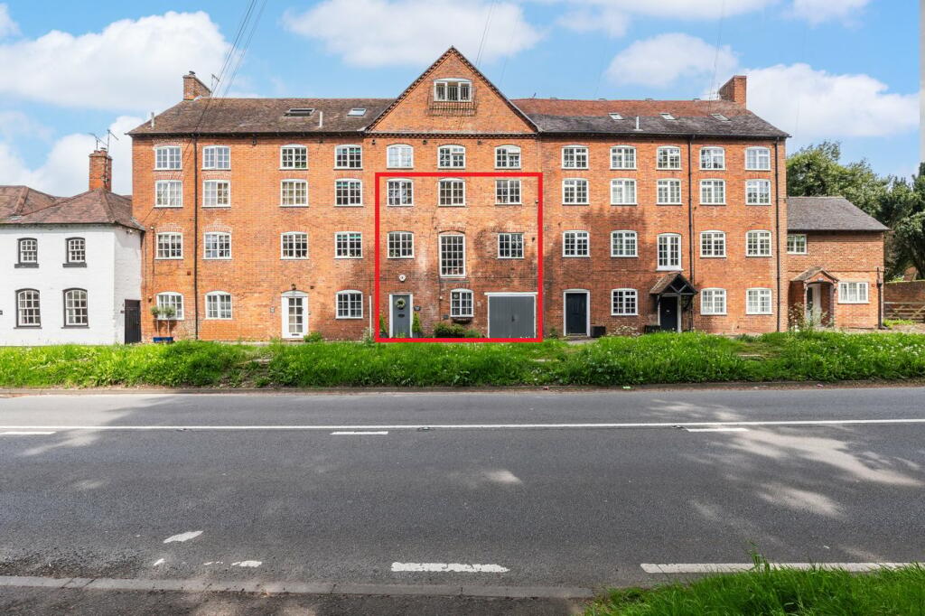 Additional property image - Stratford Road, Wootton Wawen, Henley in Arden, B95