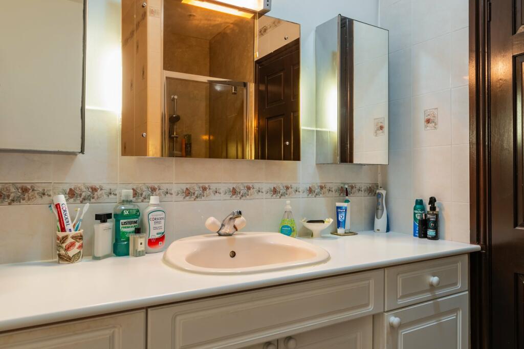 Additional property image - High Street, Henley-in-Arden, Warwickshire, B95
