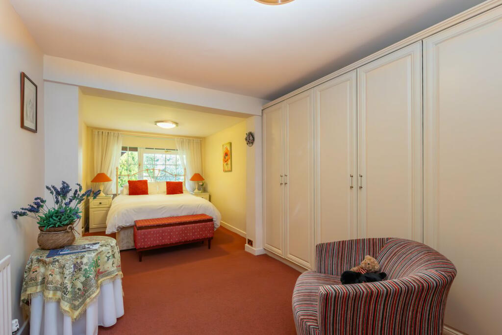 Additional property image - Beaudesert Park, Birmingham Road, Henley-in-Arden, B95