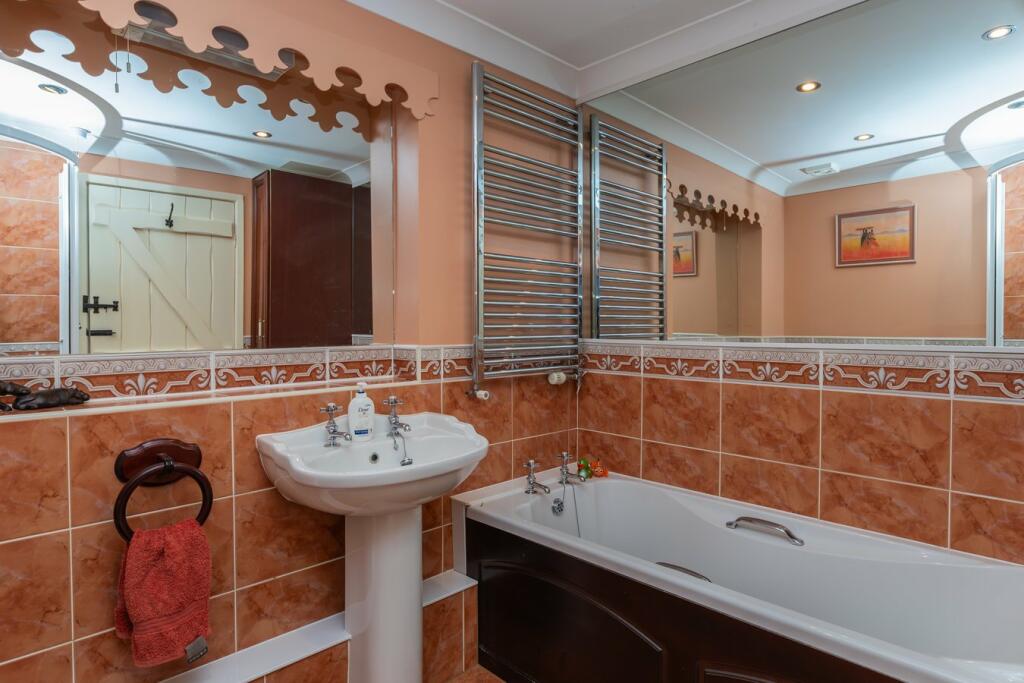 Additional property image - Beaudesert Park, Birmingham Road, Henley-in-Arden, B95