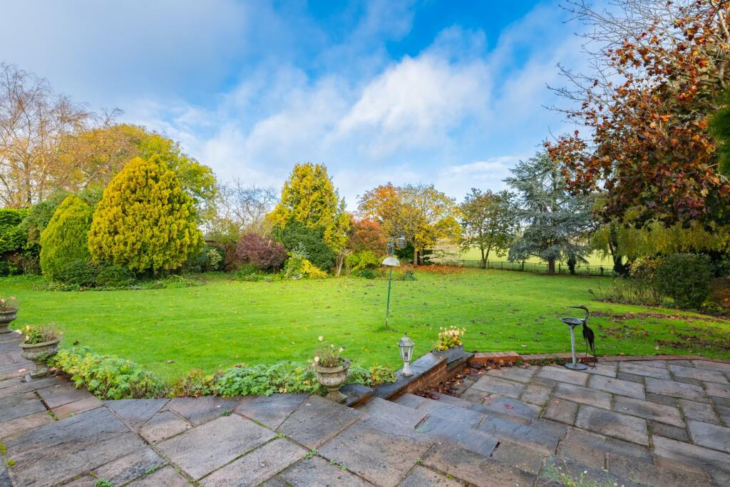 Additional property image - Beaudesert Park, Birmingham Road, Henley-in-Arden, B95