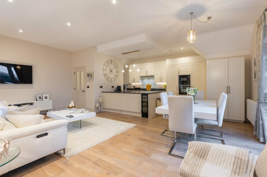 Additional property image - Milverton Hall, Blackdown, Leamington Spa, CV32