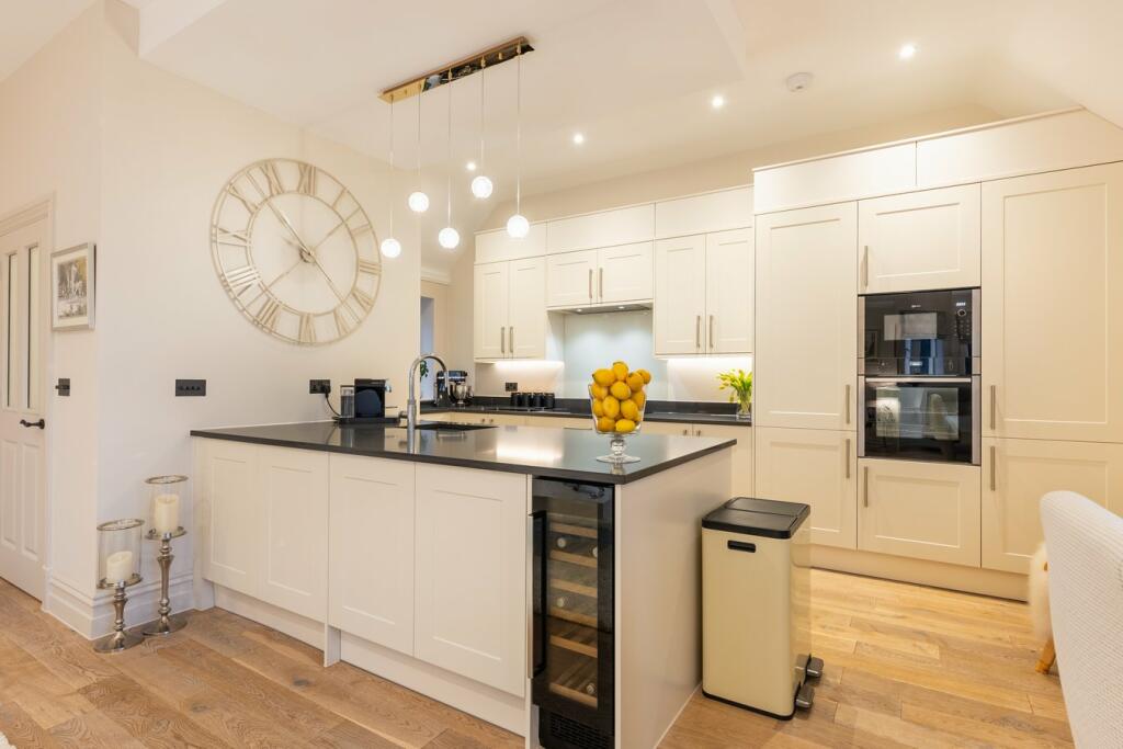 Additional property image - Milverton Hall, Blackdown, Leamington Spa, CV32