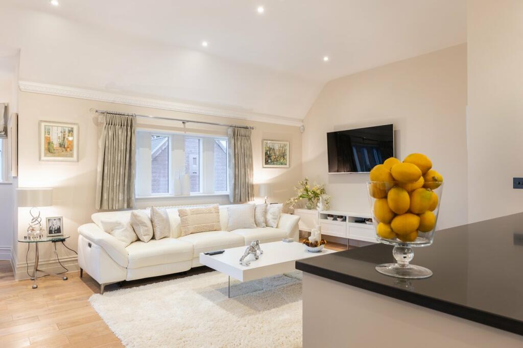Additional property image - Milverton Hall, Blackdown, Leamington Spa, CV32