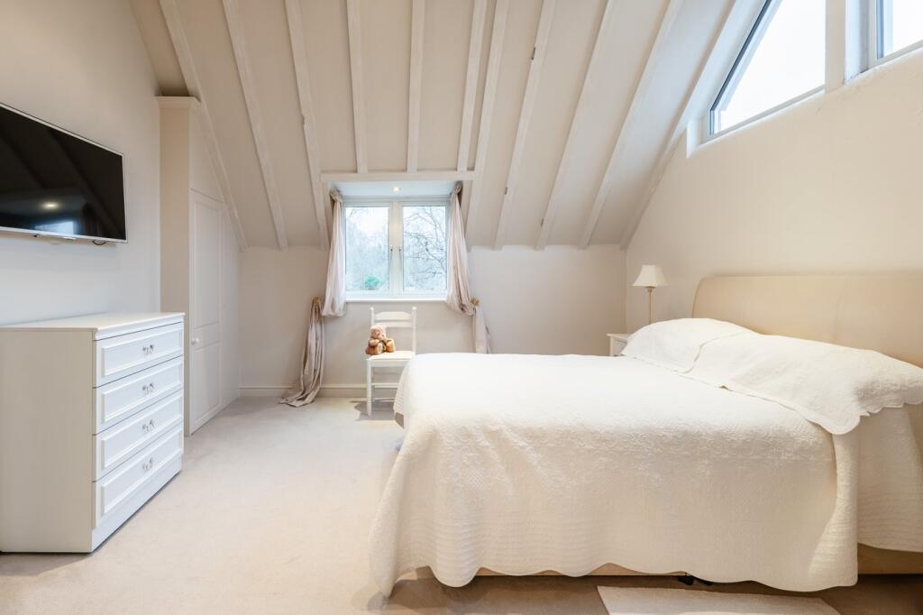 Additional property image - High Street, Henley-in-Arden, Warwickshire, B95