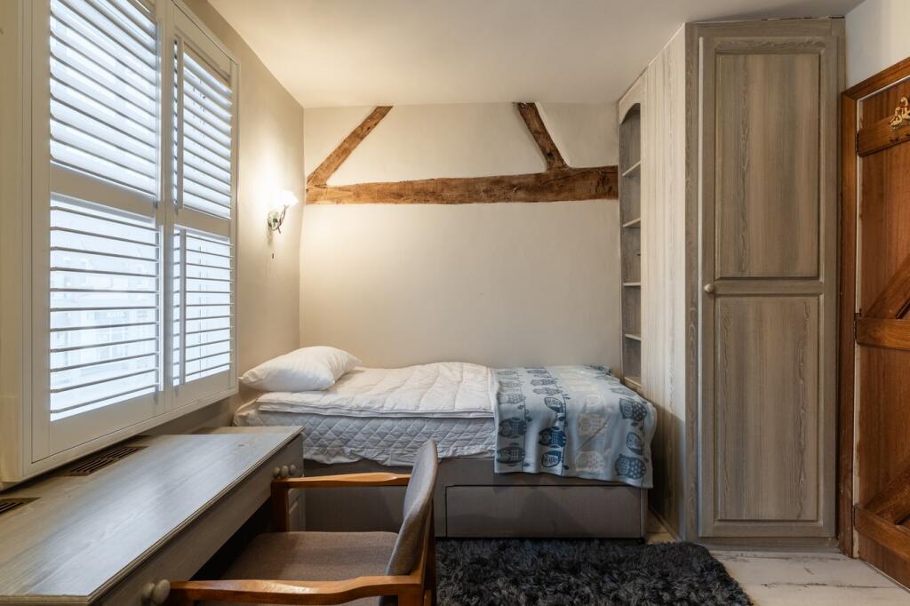 Additional property image - High Street, Henley-in-Arden, Warwickshire, B95