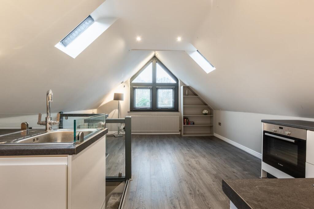 Additional property image - High Street, Henley-in-Arden, Warwickshire, B95