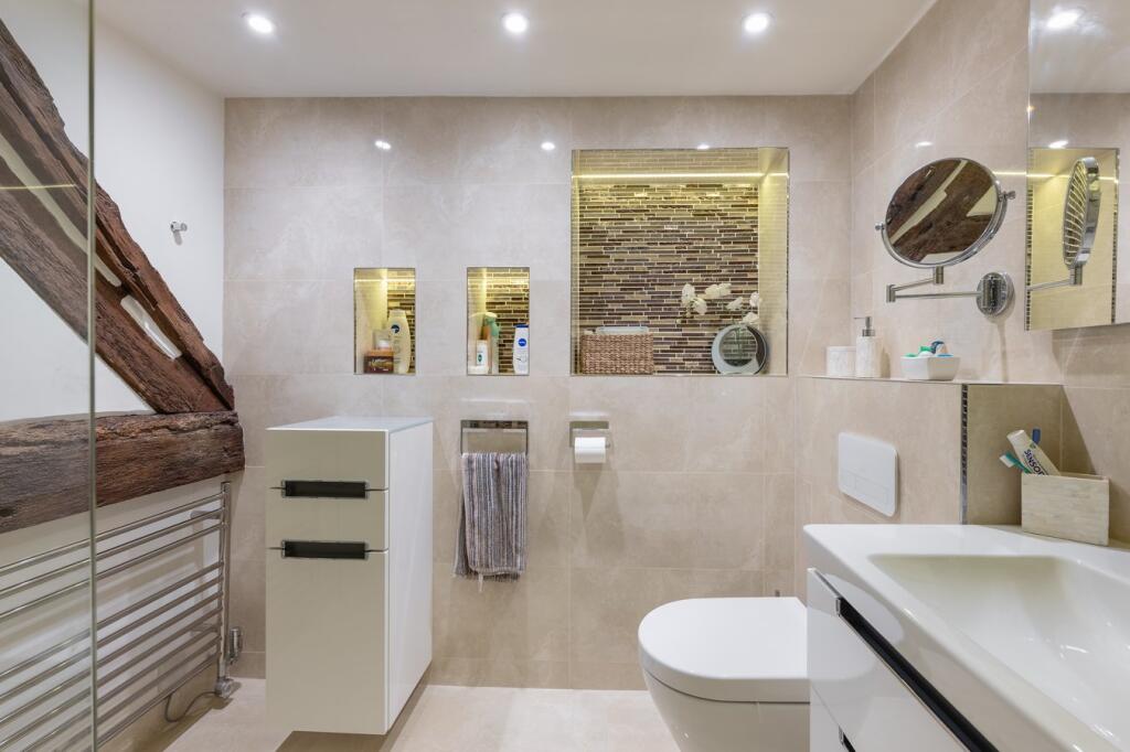 Additional property image - High Street, Henley-in-Arden, B95