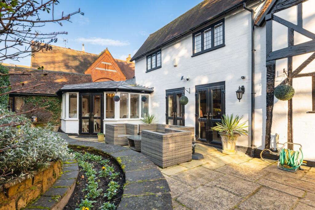 Additional property image - High Street, Henley-in-Arden, B95