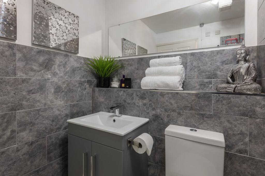 Additional property image - High Street, Henley-in-Arden, B95