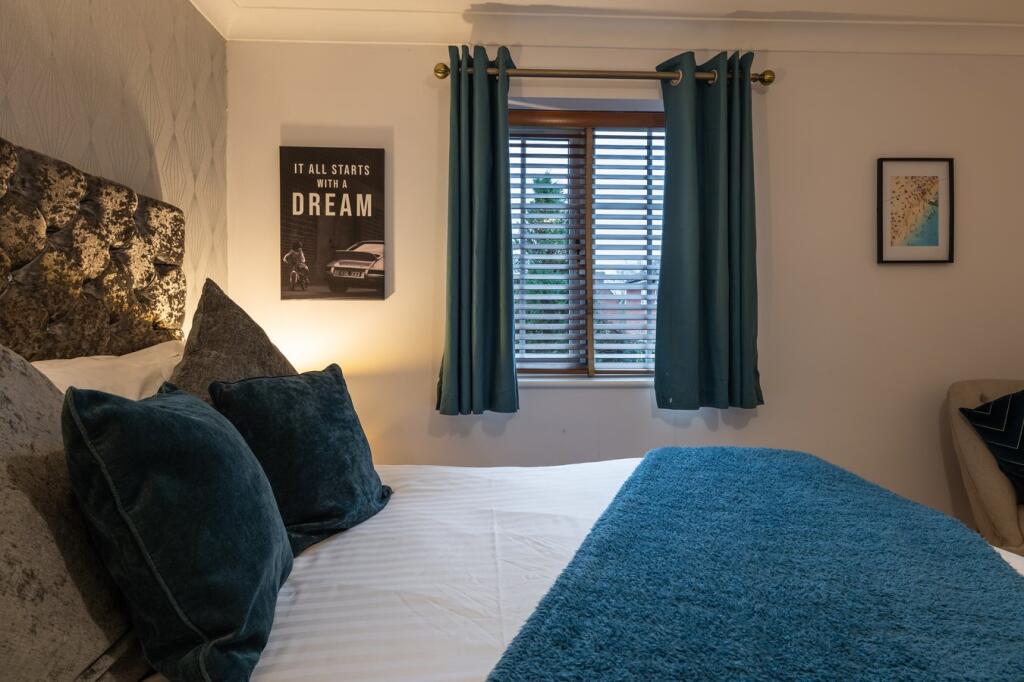 Additional property image - High Street, Henley-in-Arden, B95