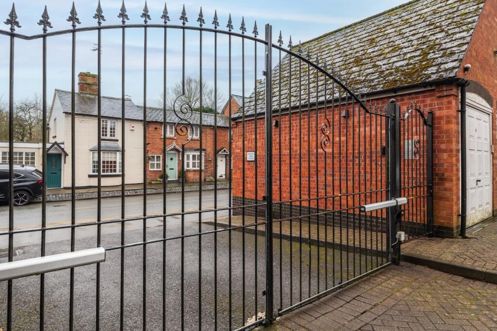 Additional property image - High Street, Henley-in-Arden, B95