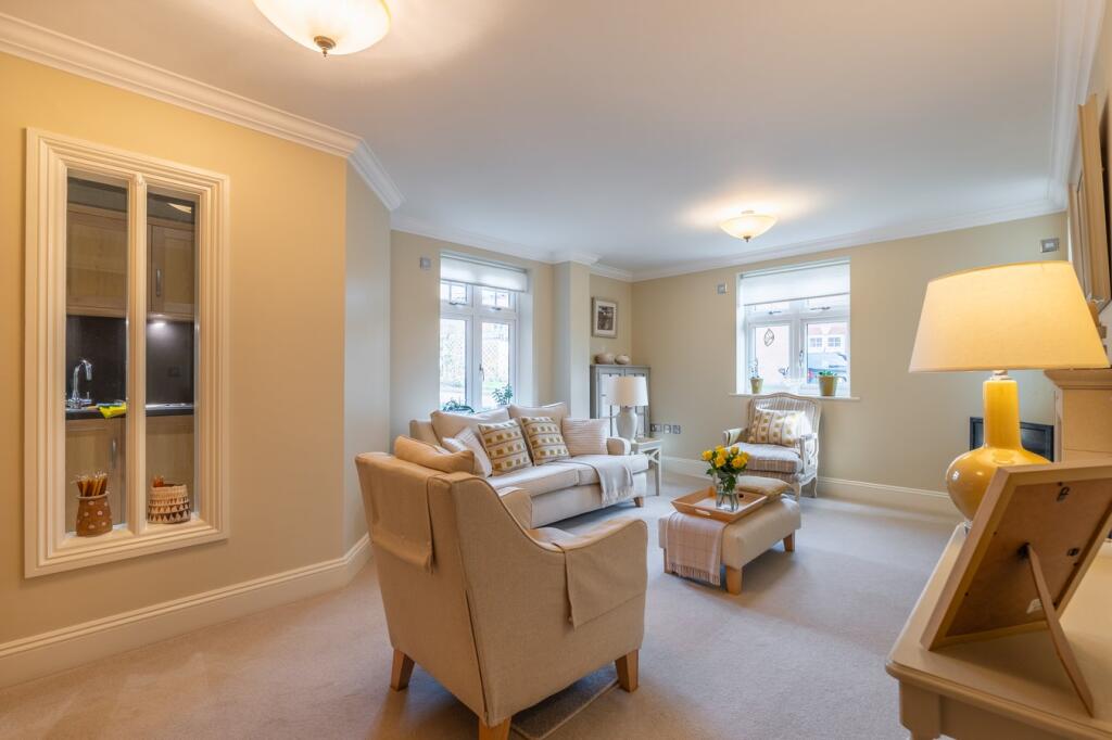 Additional property image - Bear Lane, Henley-in-Arden, B95